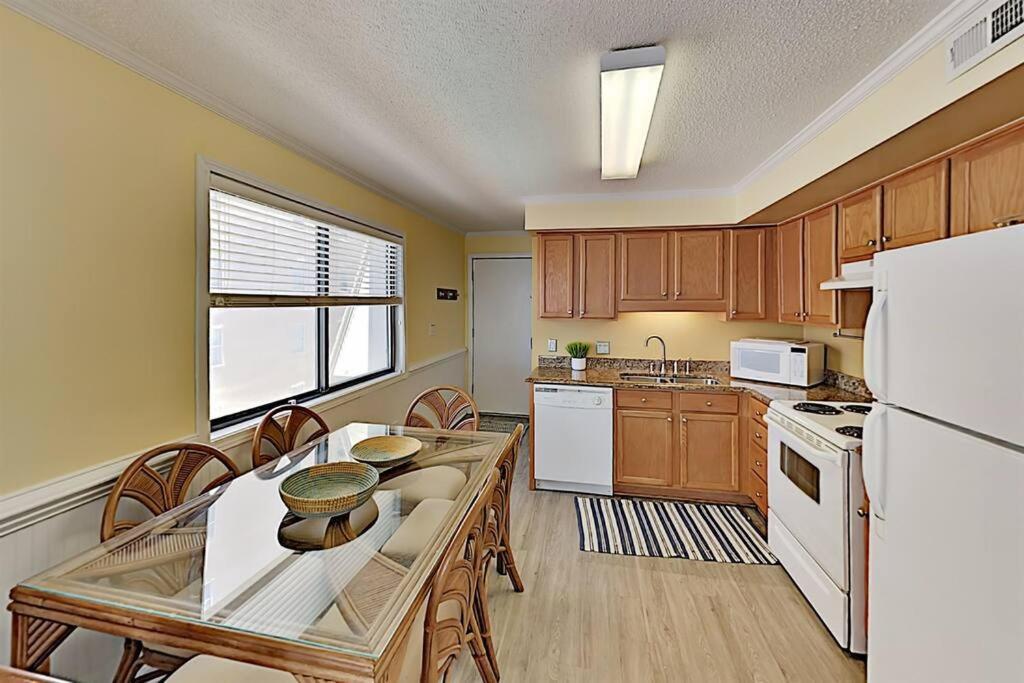 *2Br Oceanfront Retreat*King Ensuite*Pool*Nmb Cherry Grove*Pc4 Myrtle Beach Esterno foto